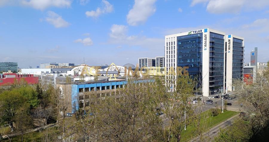 Apartament cu 2 camere semidecomandat, mobilat în Drumul Taberei