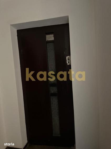 Apartament cu 3 camere semidecomandat în Theodor Pallady