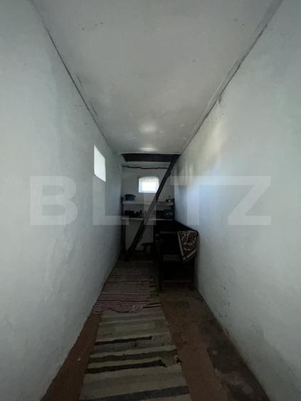 Casă individuală cu 4 camere cu Teren 700 Mp în Bunești