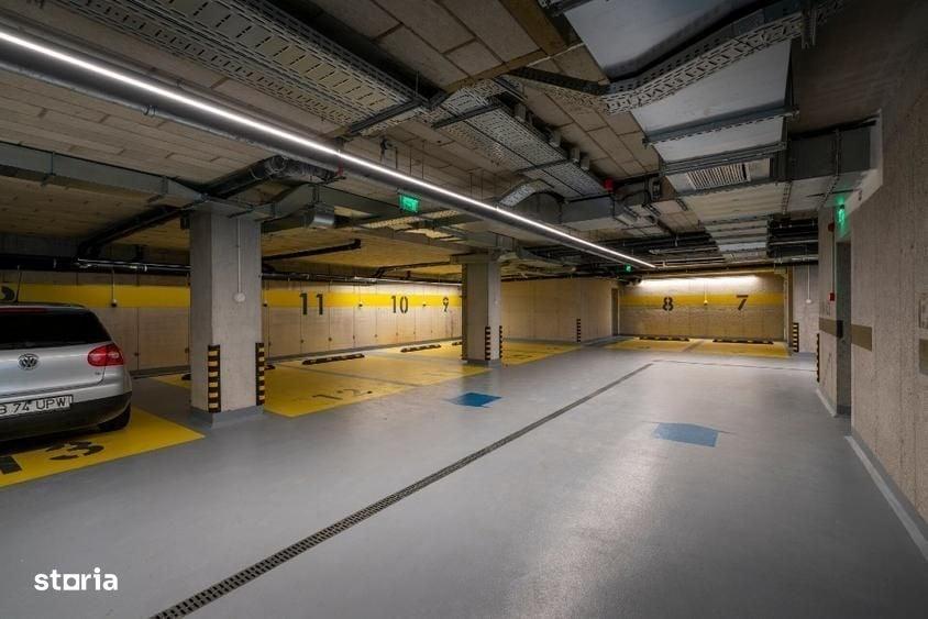 Apartament cu 4 camere în Capitale