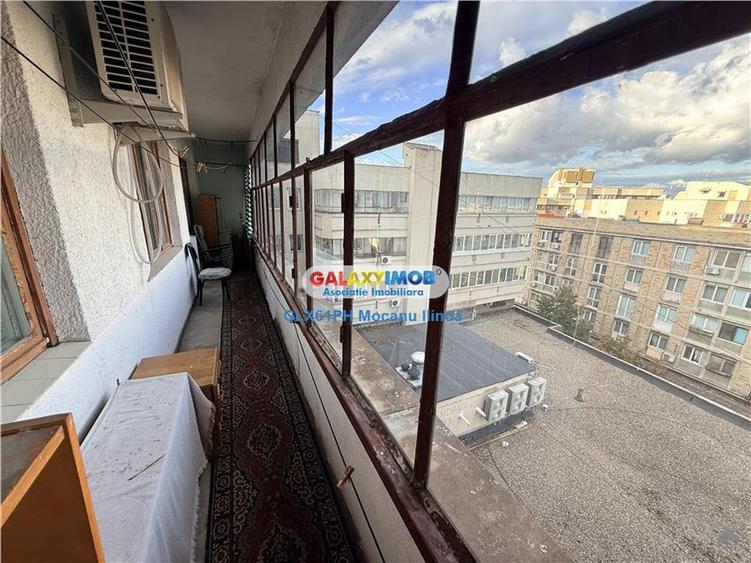 Apartament cu 3 camere decomandat, mobilat în Ultracentral
