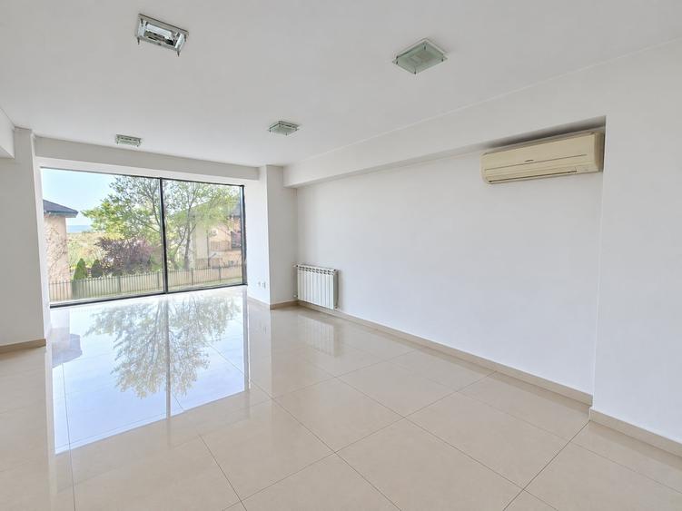 Spațiu comercial, de 203 mp, în Țiglina 1
