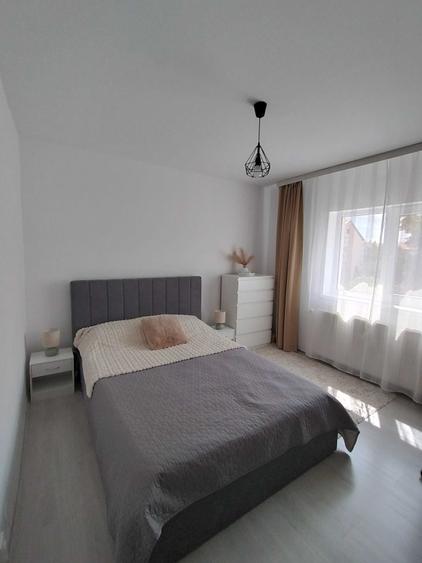 Apartament cu 2 camere decomandat în Sud