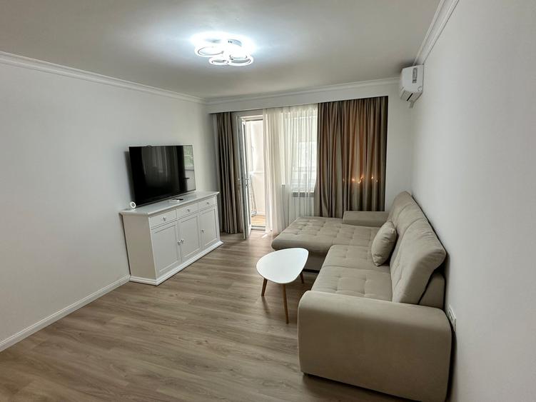 Apartament cu 2 camere decomandat în Ultracentral