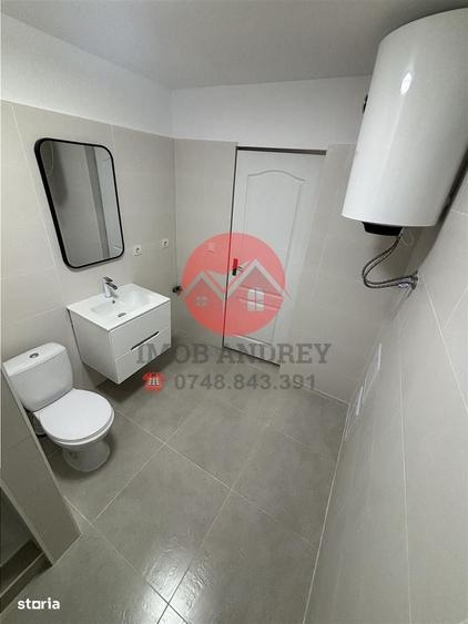 Casă cu 3 camere decomandat în Mineri