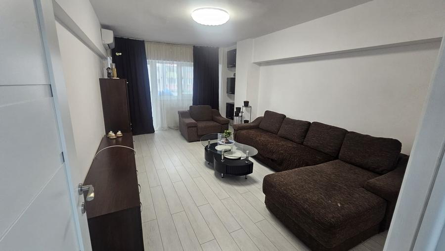Apartament cu 3 camere decomandat, mobilat în Obor