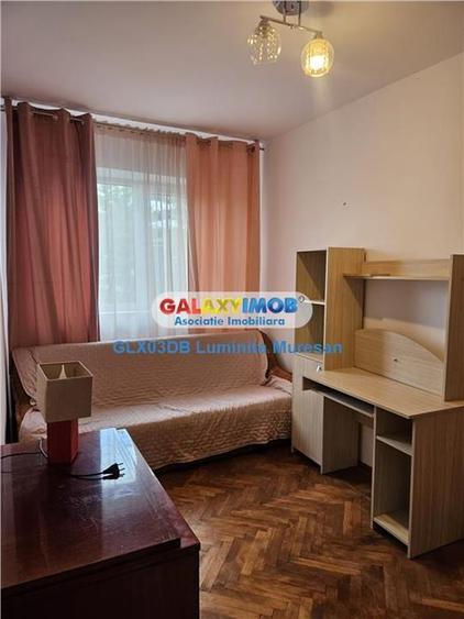 Vanzare apartament 3 camere semidecomandat Targoviste Micro 9 - 10