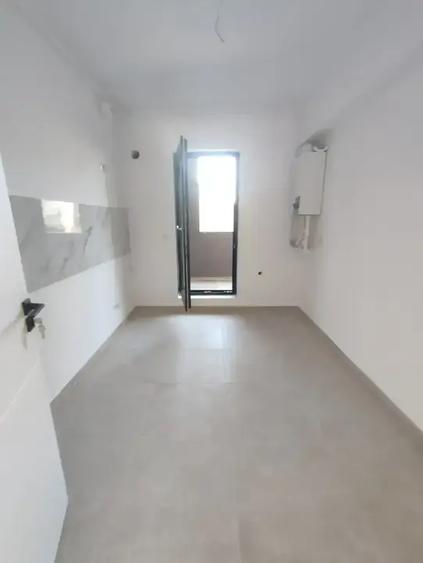 Apartament cu 2 camere decomandat în Theodor Pallady