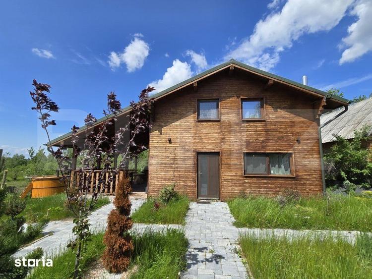 Casă cu 5 camere cu Teren 1251 Mp în Călățele
