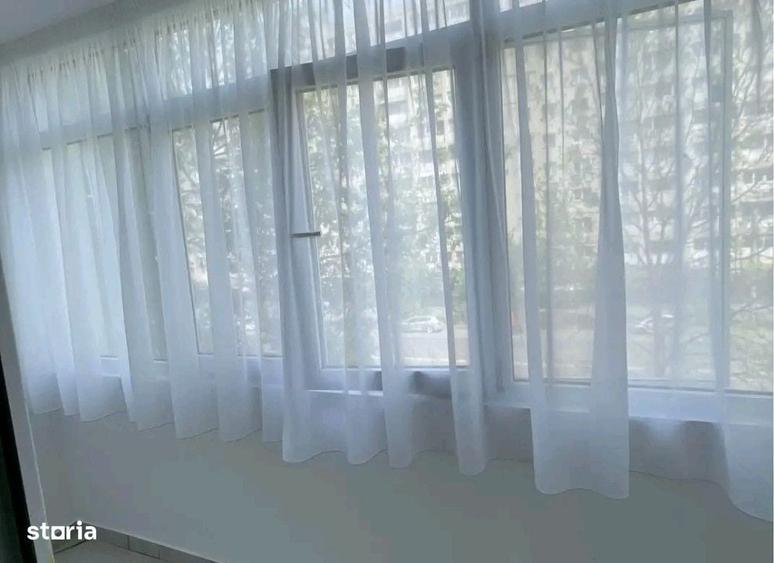 Apartament cu 3 camere în Alexandru cel Bun