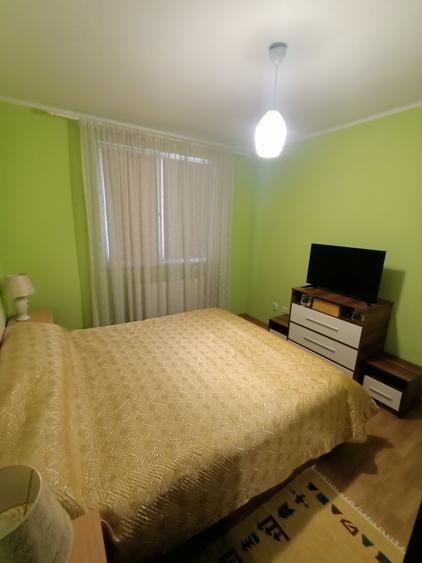 Duplex cu 4 camere cu Canalizare în Florești