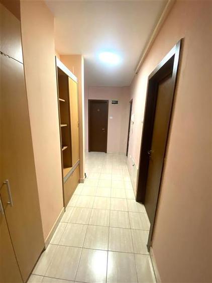 Apartament cu 2 camere decomandat în Soarelui