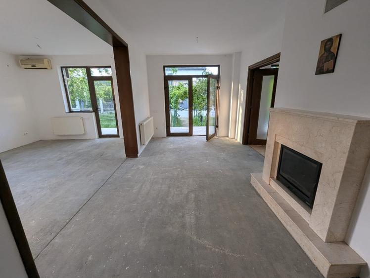 Casă individuală cu 5 camere cu Teren 511 Mp în Mogoșoaia
