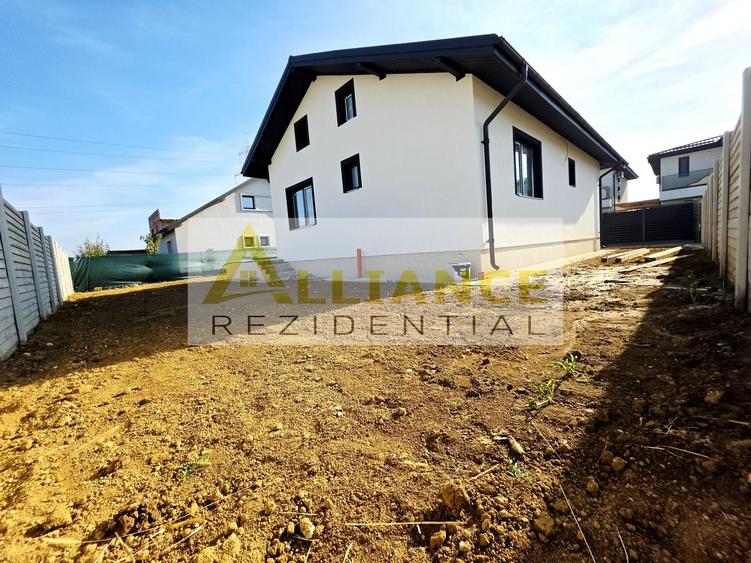 Casă individuală cu 4 camere cu Teren 410 Mp în Berceni