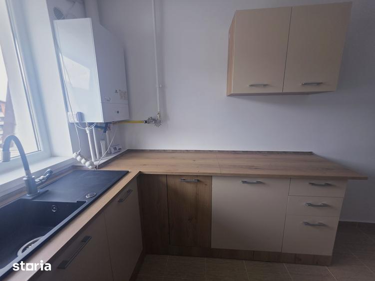 Apartament cu 2 camere decomandat în Sânpetru