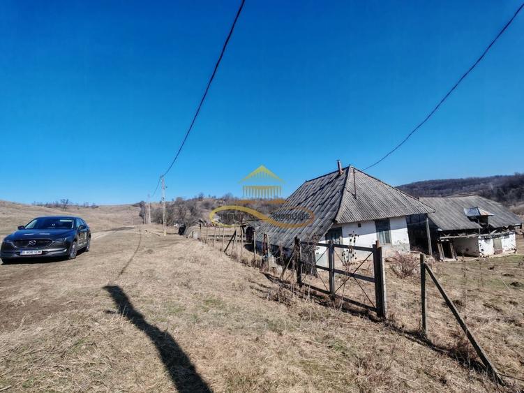 Teren agricol intravilan de 6625 mp, în Nord-Vest