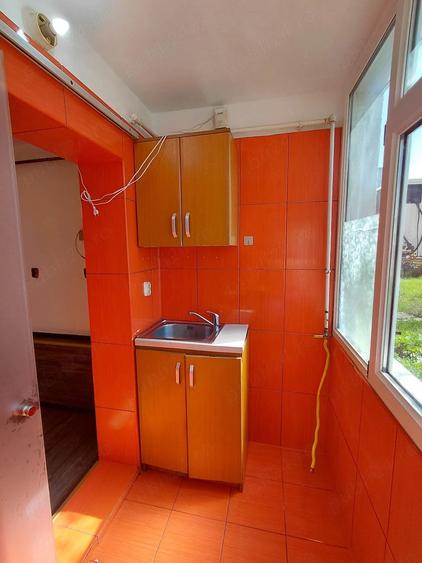 Apartament cu 2 camere decomandat în Trivale