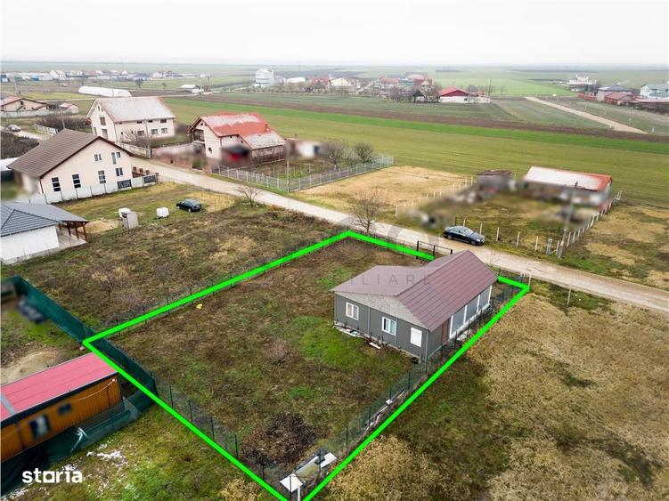 Casă cu 3 camere cu Teren 586 Mp în Livada de Bihor