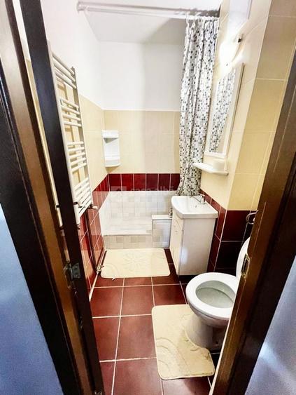Apartament cu 2 camere decomandat, mobilat în Centru Civic