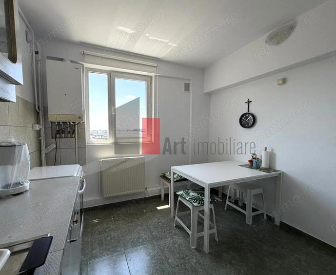 Apartament cu 3 camere decomandat în Dristor