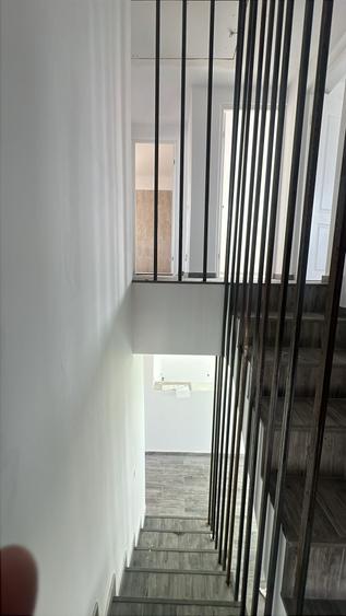 Casă cu 4 camere cu Teren 440 Mp în Tunari