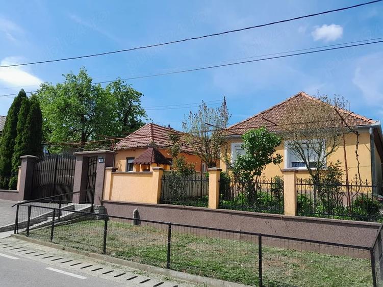 Casa de inchiriat in satul Balaia - 1