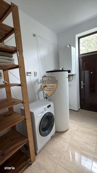 Casă cu 5 camere cu Teren 500 Mp în Agigea