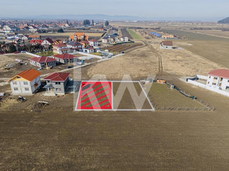 Teren Construcții intravilan de 585 mp, în Sânpetru