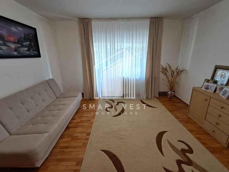 Apartament cu 2 camere semidecomandat, mobilat în Micro 16