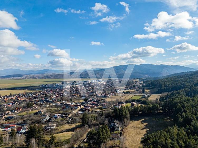 Teren Construcții intravilan de 1000 mp, în Săcele