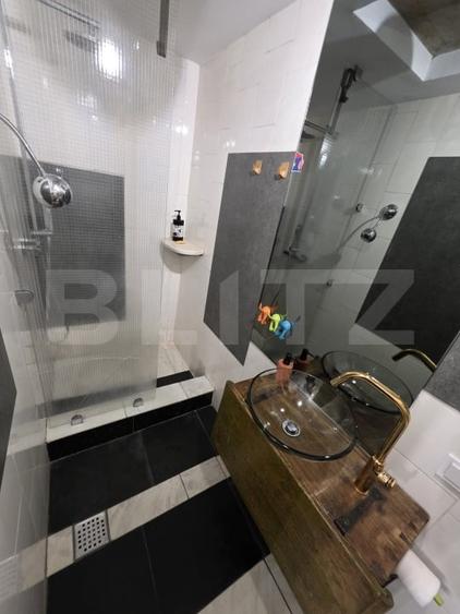 Apartament cu 2 camere decomandat, mobilat în Semicentral