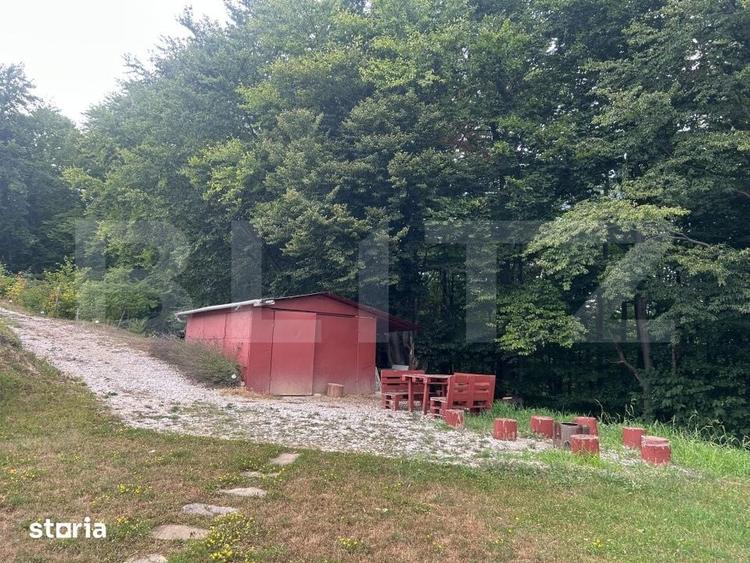 Casă cu 3 camere cu Teren 1586 Mp în Râmeț
