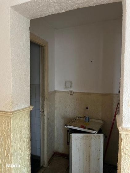 Apartament cu 3 camere decomandat în Sud