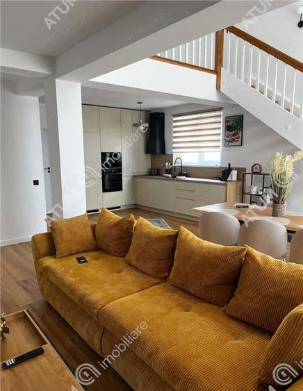 Apartament cu 3 camere decomandat, mobilat în Vest