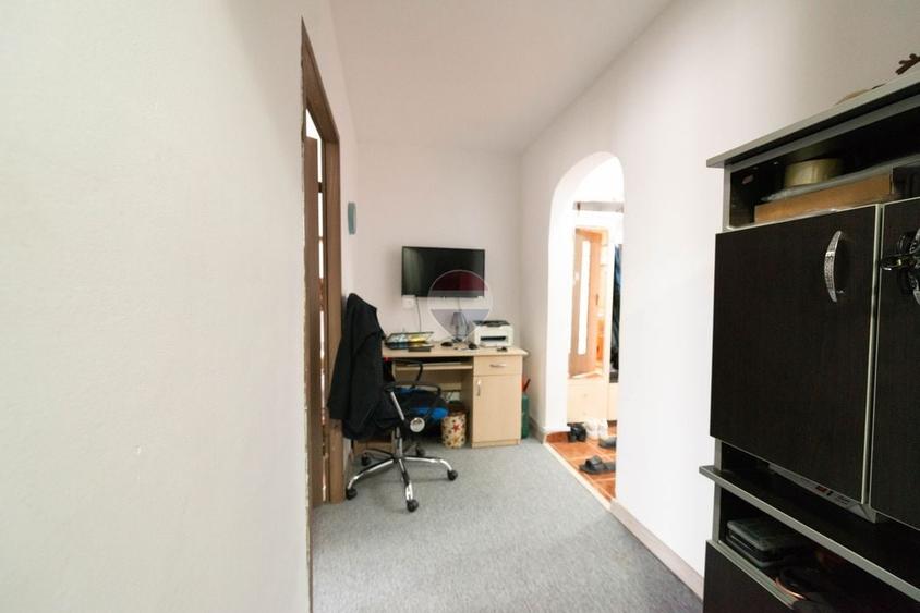 Apartament cu 3 camere, mobilat în Gorjului
