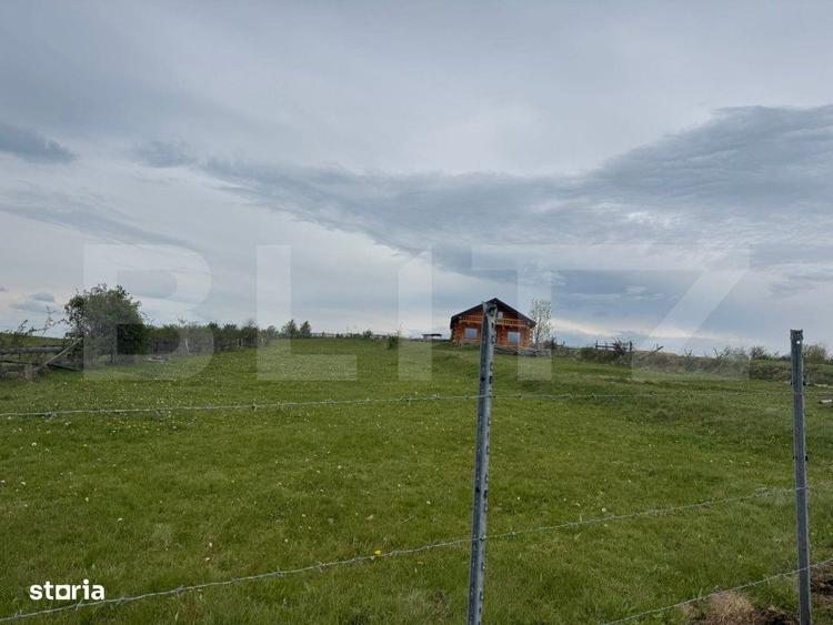 Casă cu 4 camere în Mărișel