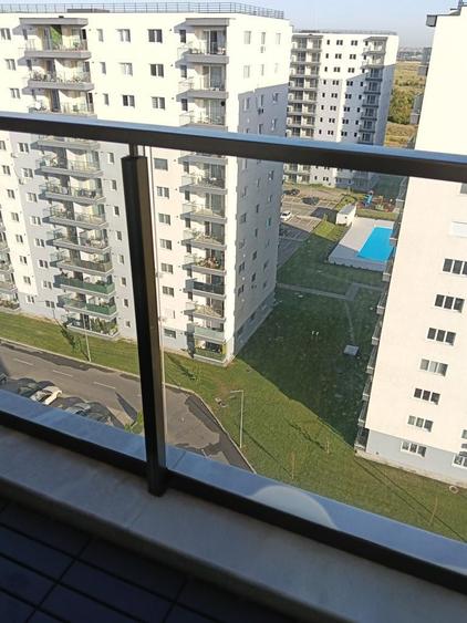 Apartament cu 3 camere decomandat în Olteni