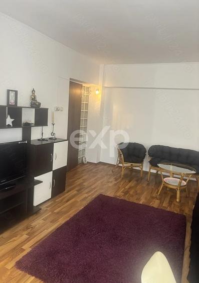 De vânzare apartament 2 camere , et 6/8– Zona Trocadero, Constanța - 2