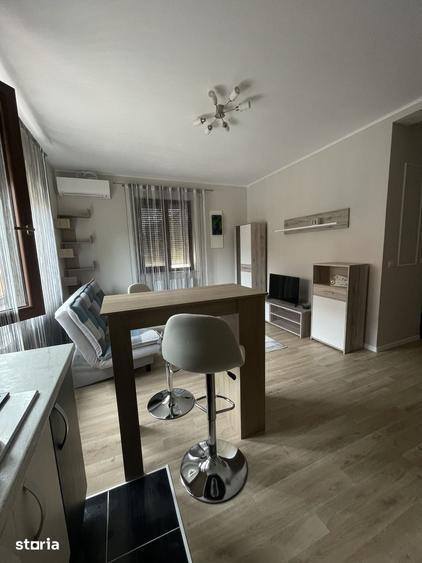Apartament cu 2 camere semidecomandat în Iosia
