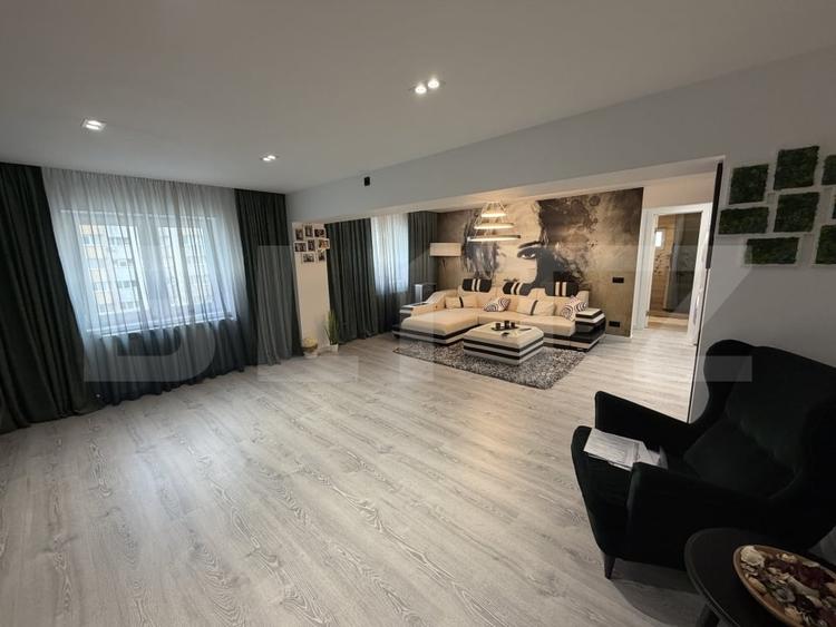 Apartament 4 camere, 83 mp, decomandat, zona ultracentrala - 2