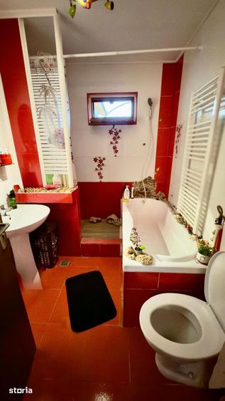 Casă cu 3 camere cu Teren 400 Mp în Central
