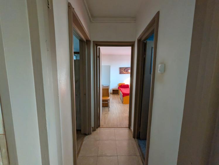 Apartament cu 2 camere decomandat în Drumul Taberei