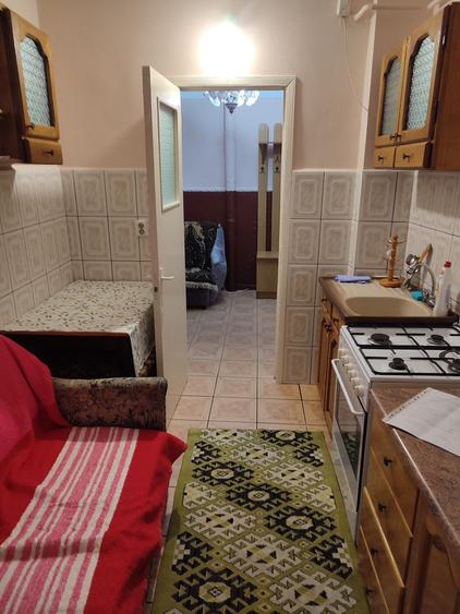 Casă cu 2 camere în Central