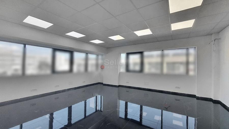 Birou, de 105 mp, în 13 Decembrie