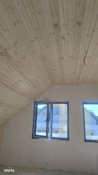 Casă cu 4 camere cu Teren 200 Mp în Lumina