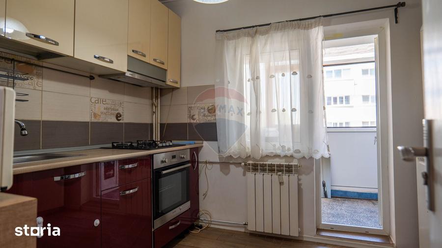 Apartament cu 2 camere semidecomandat în Pantelimon