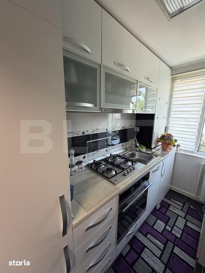 Apartament cu 3 camere în Micro 19