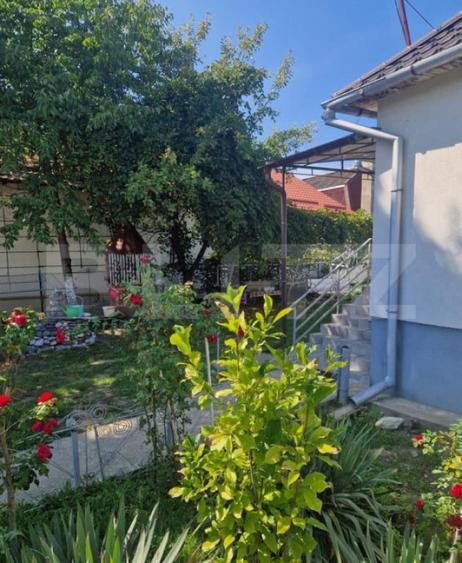 Casă cu 2 camere cu Teren 1600 Mp în Uriu