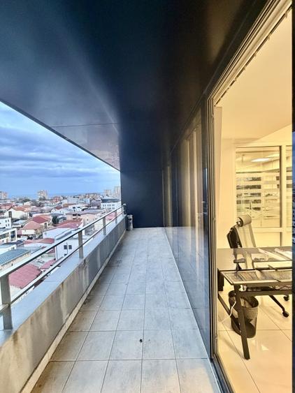 Spațiu comercial, de 200 mp, în Central