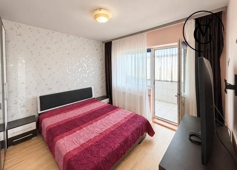 Apartament cu 3 camere decomandat, mobilat în Faleza Nord